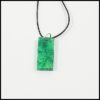collier-resine-rectangle-vert-003