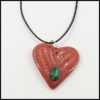 collier-cordon-ceramique-coeur-rouge-pierre-verte-039a