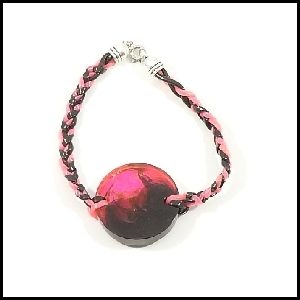 bracelet-fil-scoubidou-rose-noir-résine-rond-noir-rose-164